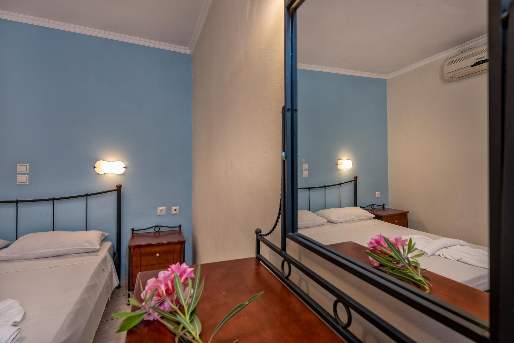 Tsiolis Studios & Apartments Tsilivi  Buitenkant foto